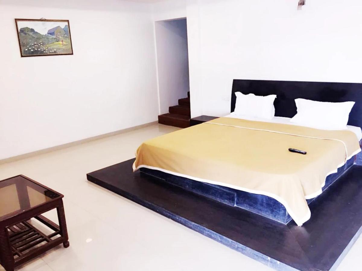 Complimentary Water Park Igatpuri Hotell Exteriör bild