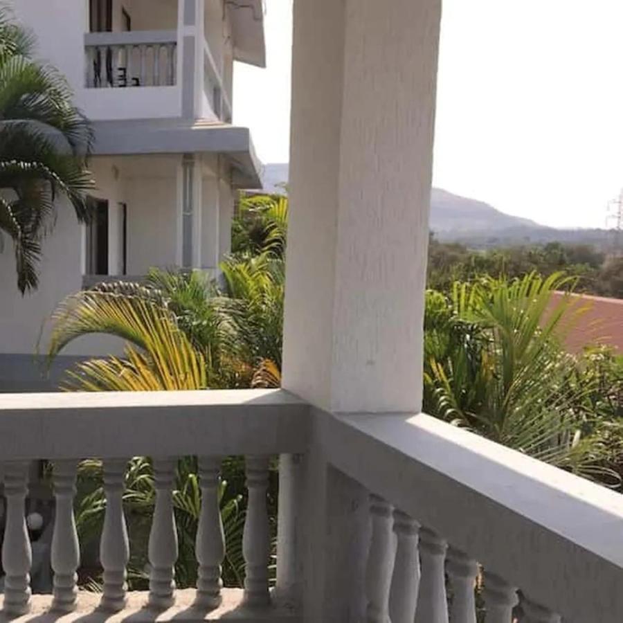 Complimentary Water Park Igatpuri Hotell Exteriör bild